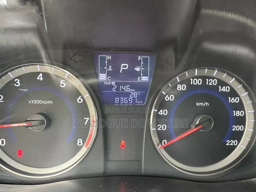 Hyundai Accent 2017 Gris