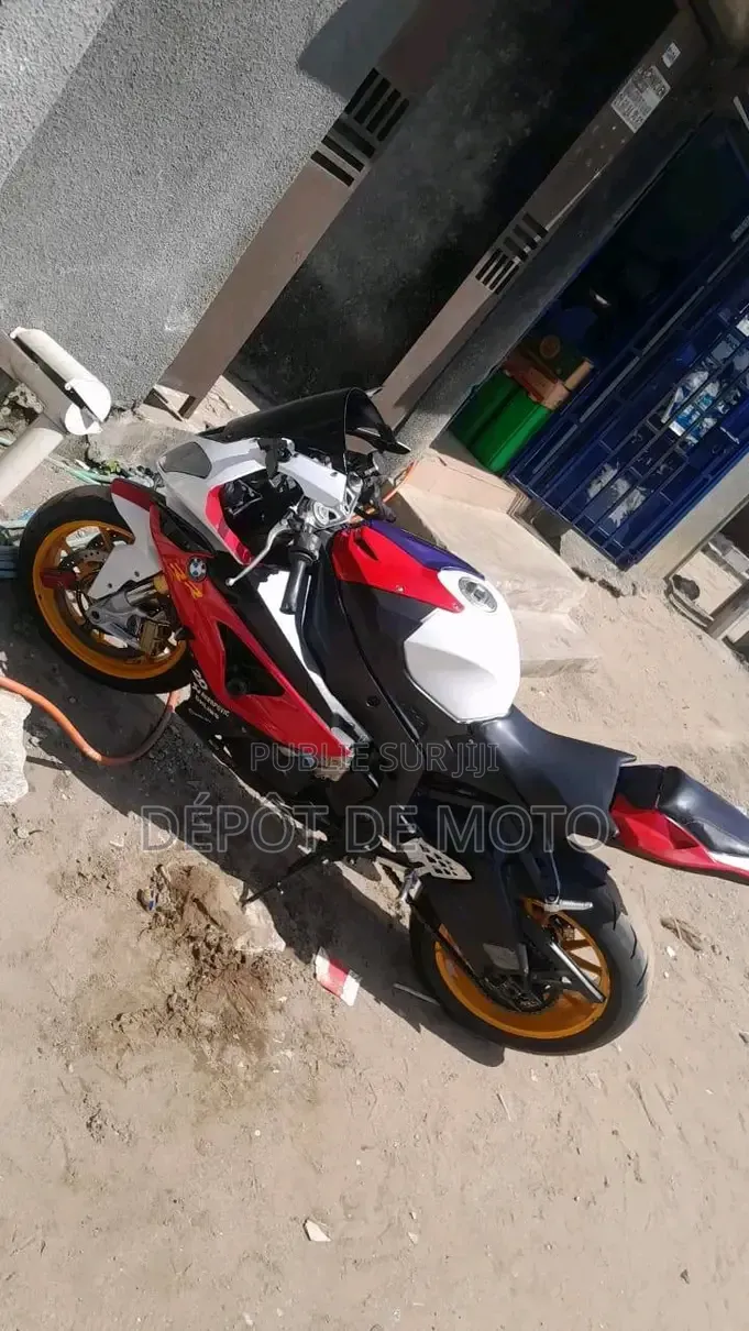 Nouveau BMW S 1000 RR 2022 Blanc