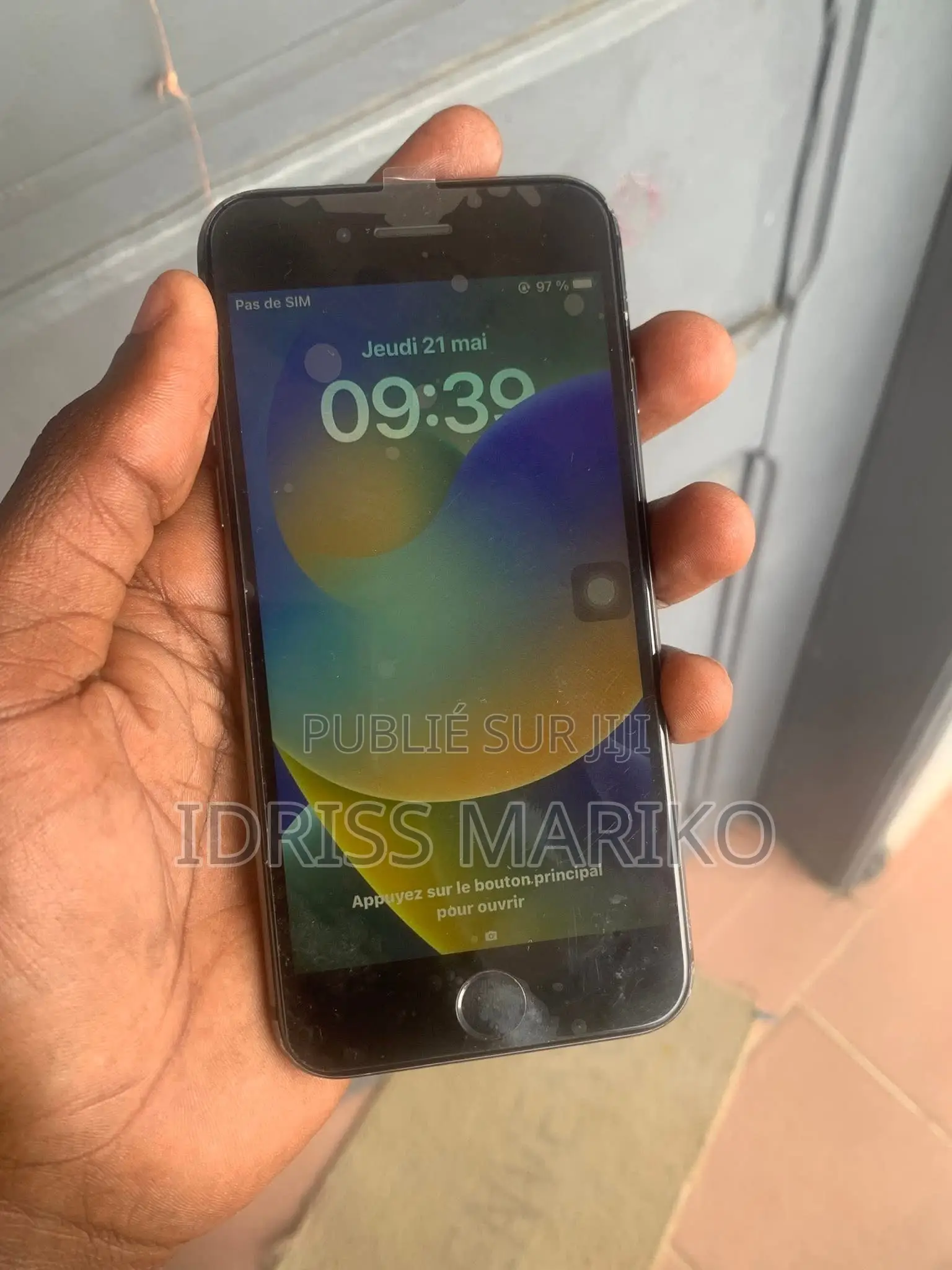 Nouveau Apple iPhone 7 128 GB Noir