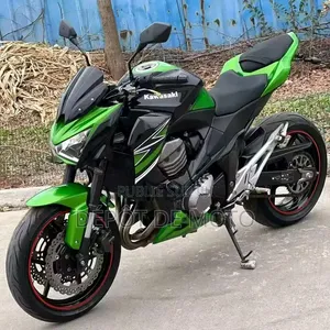 Nouveau Kawasaki Z750 2023 Vert