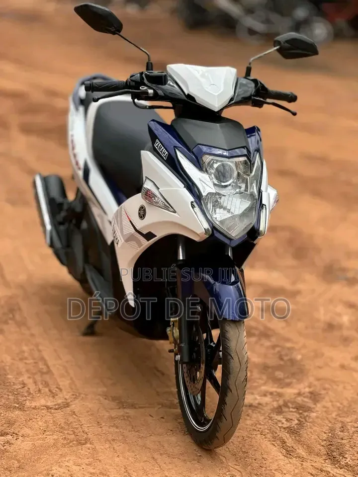 Nouveau Yamaha DT125 2025 Blanc
