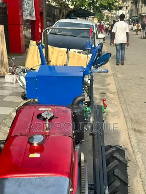 Motoculteur 20cv Démarrage Électrique Vendu Avec 3 Accessoires