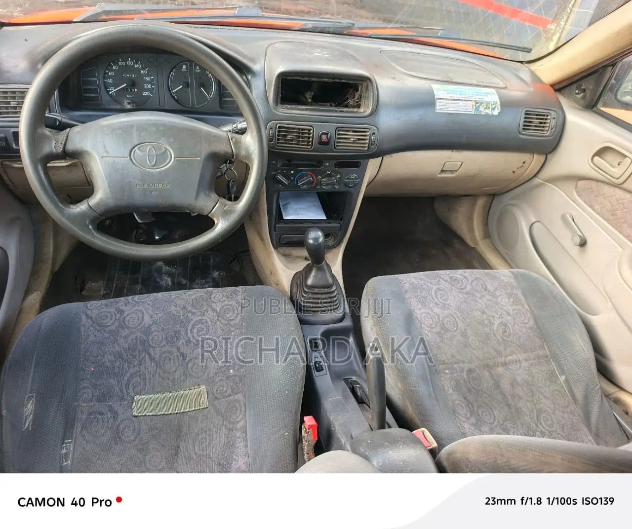 Toyota Corolla 2002 Orange