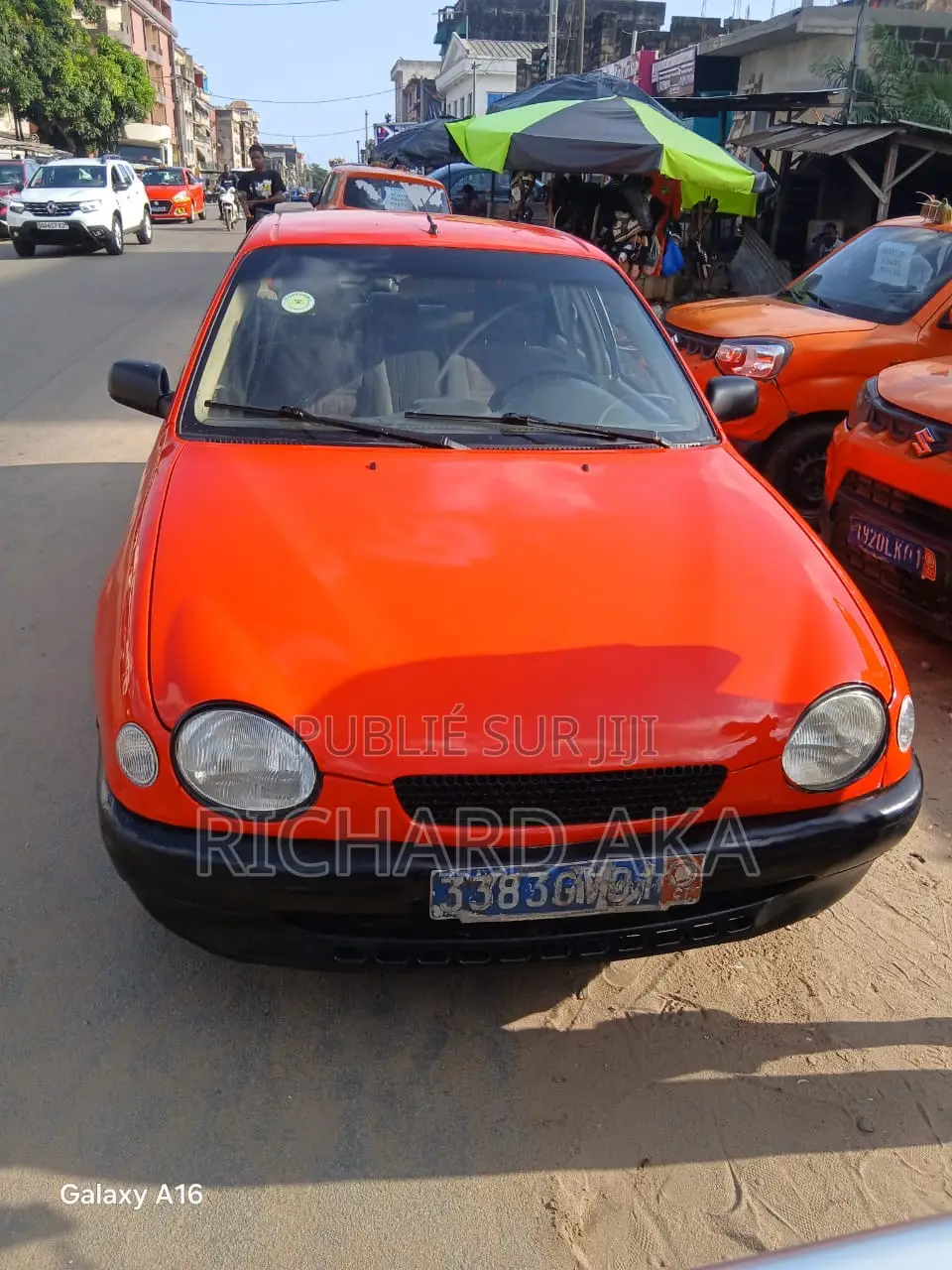 Toyota Corolla 2002 Orange