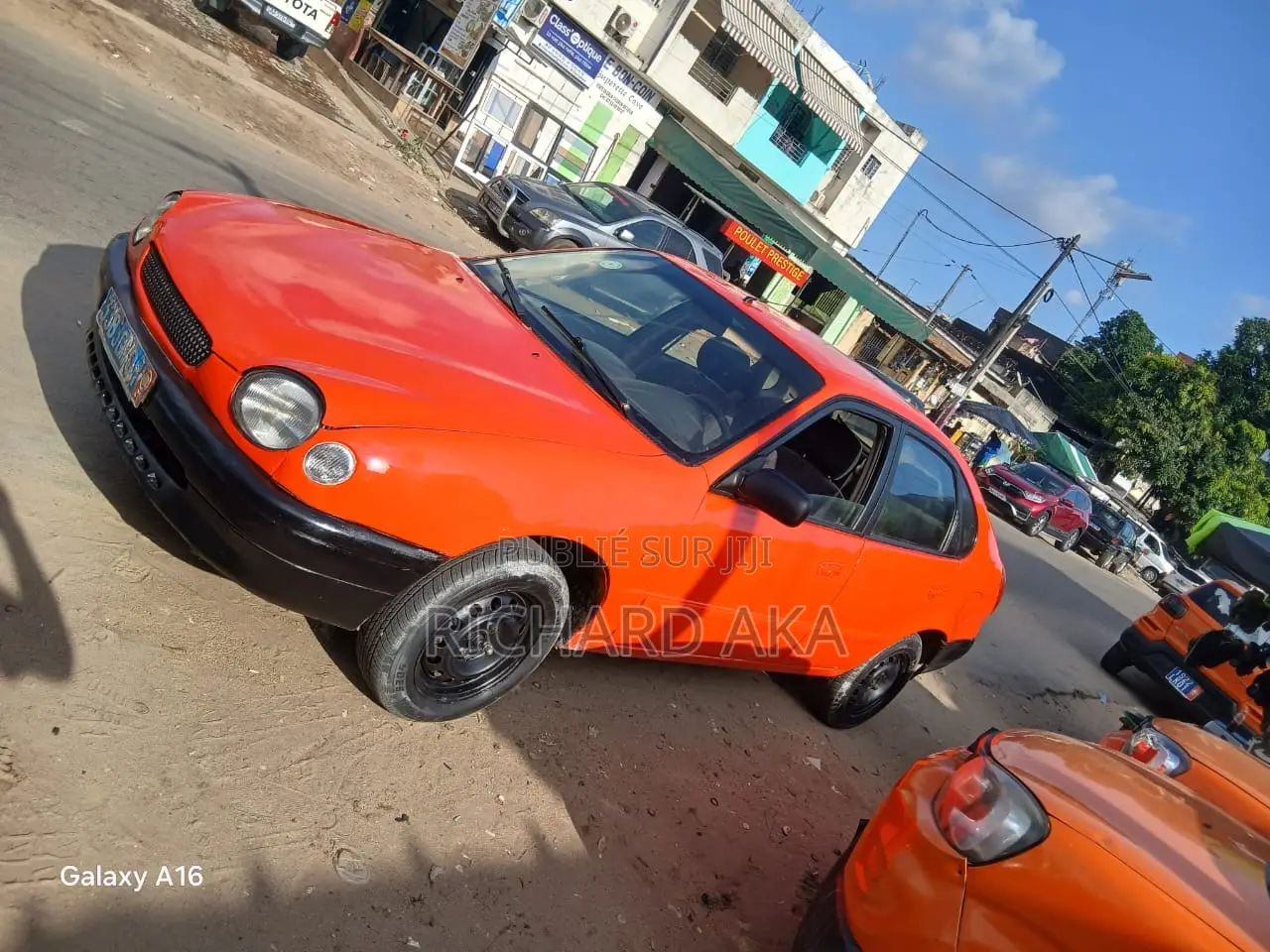 Toyota Corolla 2002 Orange