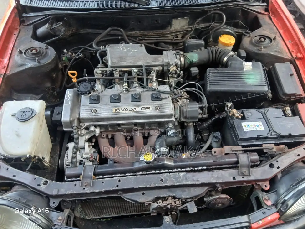 Toyota Corolla 2002 Orange