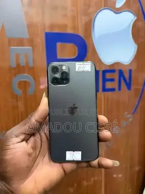 Nouveau Apple iPhone 13 256 GB Noir