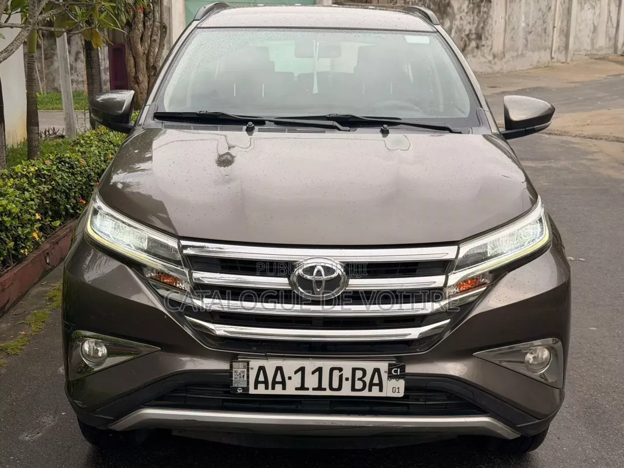 Toyota Rush 2023 Marron