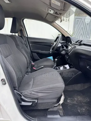 Suzuki Dzire 2025 Blanc