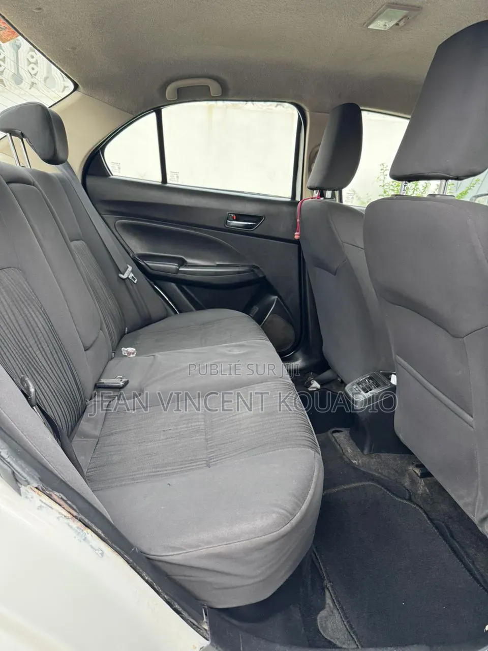 Suzuki Dzire 2025 Blanc