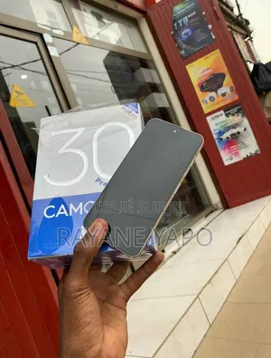 Nouveau Tecno Camon 30 256 GB Blanc