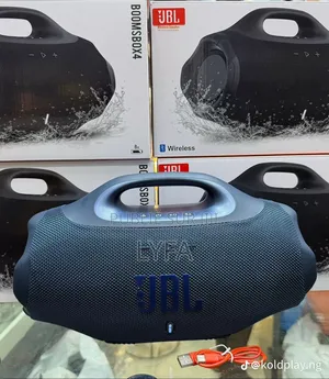 JBL Boombox 4