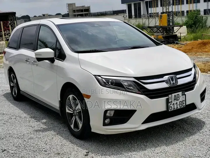 Honda Odyssey 2.4 Absolute 2WD (8 seater) 2021 Blanc cassé