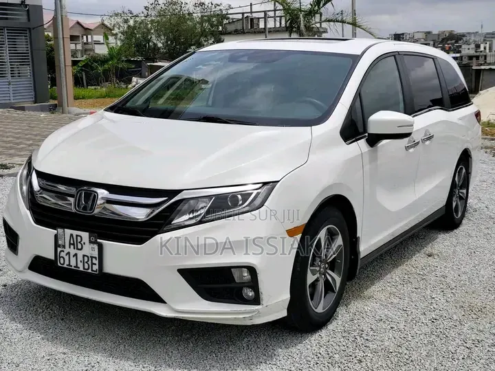 Honda Odyssey 2.4 Absolute 2WD (8 seater) 2021 Blanc cassé