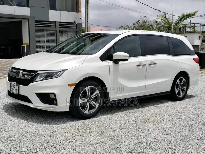 Honda Odyssey 2.4 Absolute 2WD (8 seater) 2021 Blanc cassé