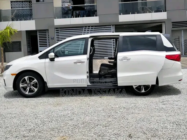Honda Odyssey 2.4 Absolute 2WD (8 seater) 2021 Blanc cassé