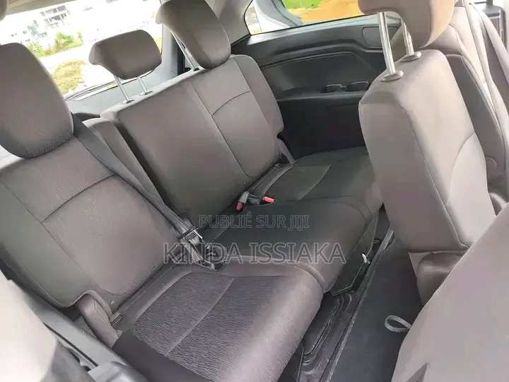 Honda Odyssey 2.4 Absolute 2WD (8 seater) 2021 Blanc cassé