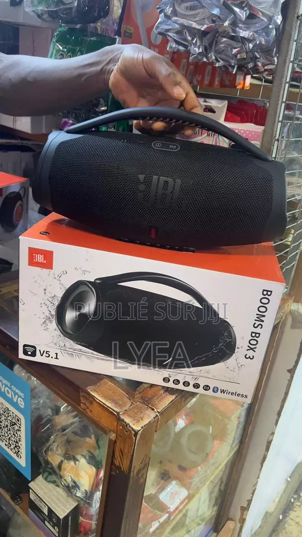 JBL Boombox 3
