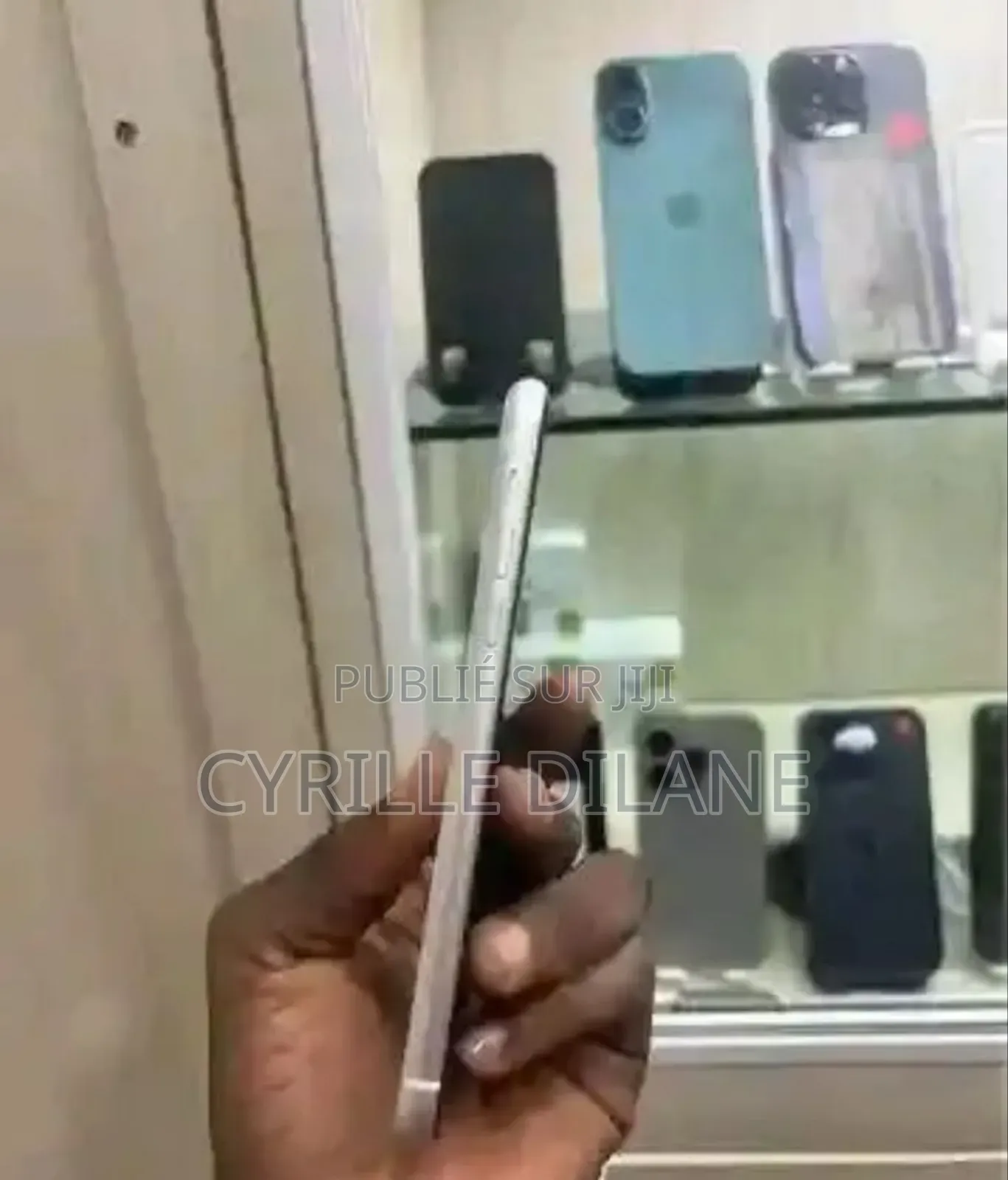 Nouveau Apple iPhone XR 128 GB Autre