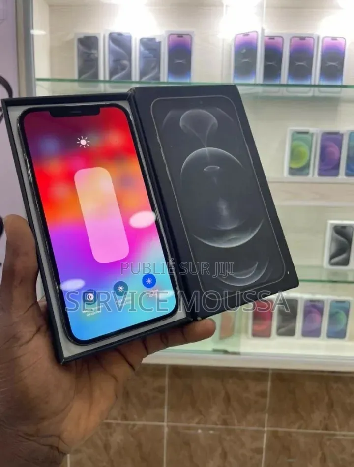 Nouveau Apple iPhone 13 Pro 128 GB Noir