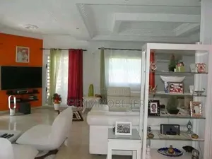 8chbre Duplex dans Francis Gweh, Cocody à Vendre