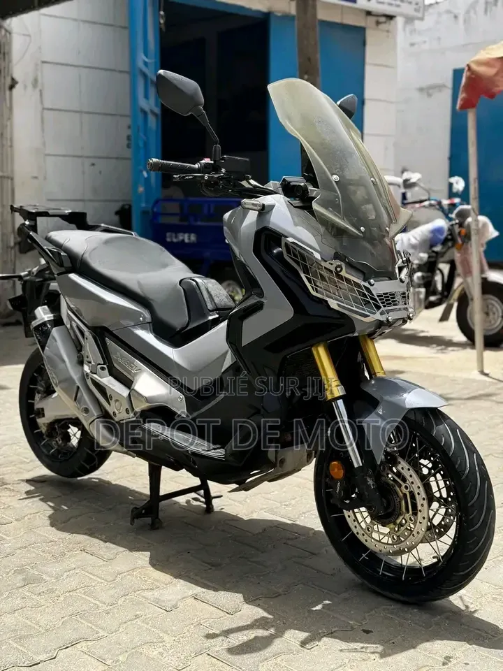 Nouveau Honda Autre 2017 Gris