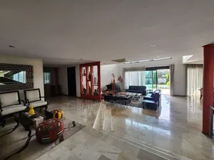 7chbre Duplex dans Francis Gweh, Cocody à Louer