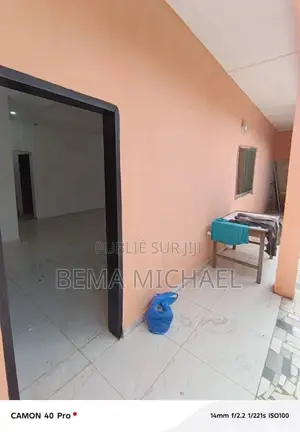 4chbre Villa dans Villa Basse De 5, Bingerville à Louer