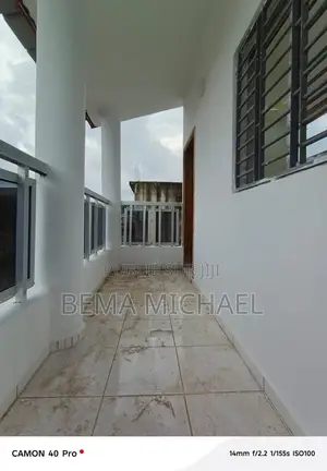 4chbre Duplex dans Villa Duplex 5, Cocody à Louer