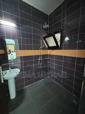 7chbre Duplex dans Villa Truplex 10, Cocody à Louer