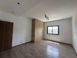 4chbre Duplex dans Cocody à Louer