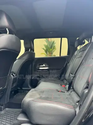 Mercedes-Benz GLB-Class GLB 250 2025 Noir