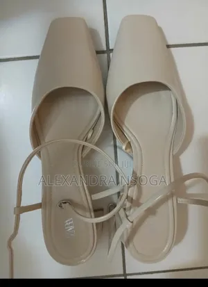 Chaussure Zara