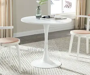 Table Ronde Tulipa Moderne Et Intemporelle