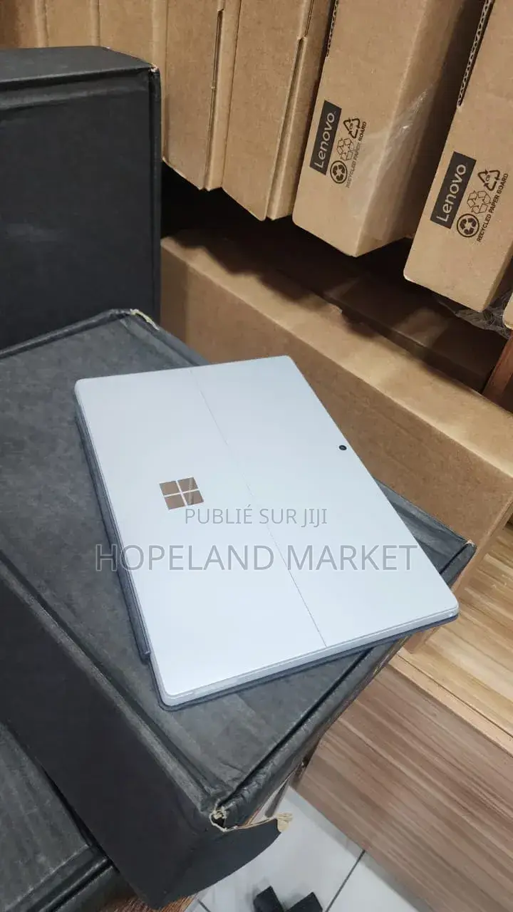Nouveau Ordinateur portable Dell G5 8GB Intel Core i5 SSD 256GB