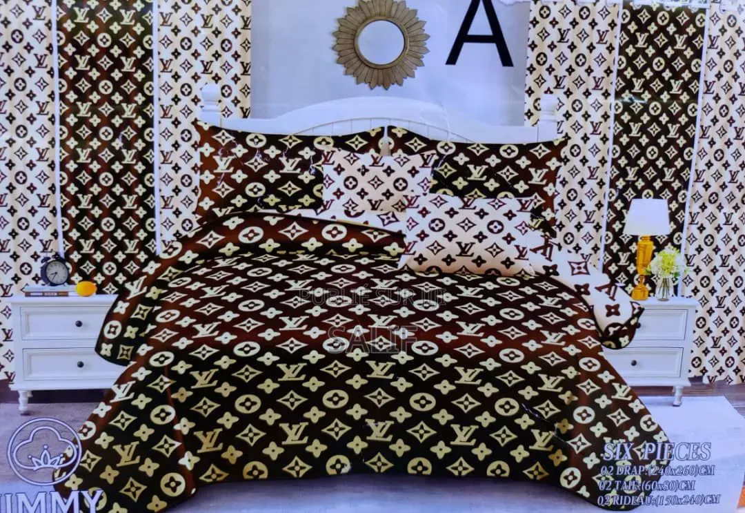 Drap, Rideau Et Oreiller