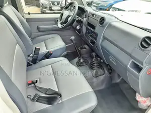 Nouveau Toyota Land Cruiser 79 Series 2025 Blanc