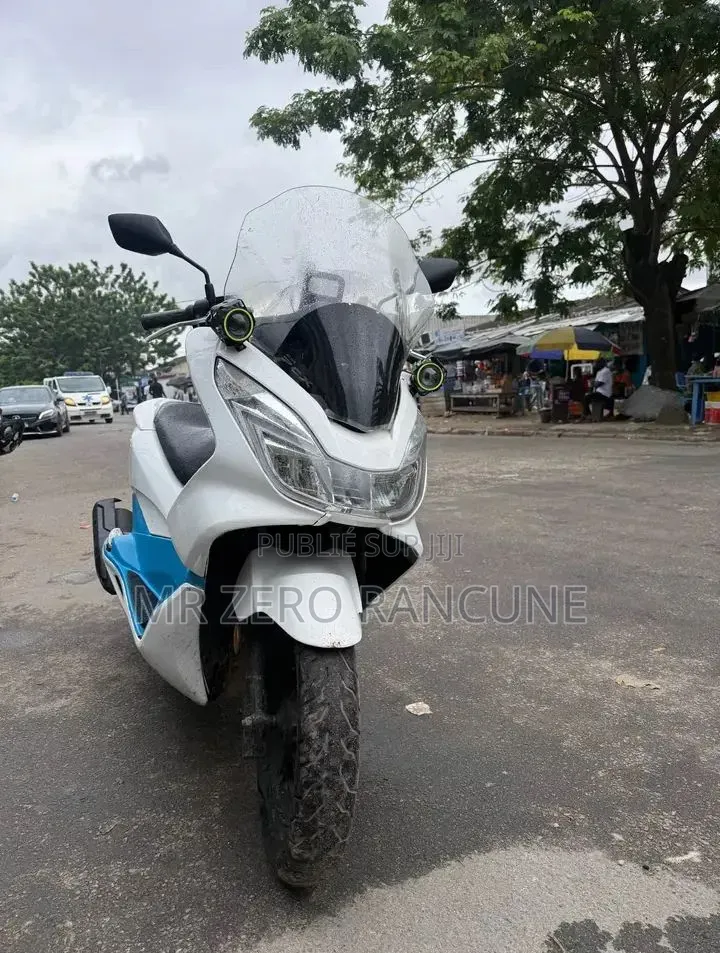 Nouveau Yamaha NMAX 155 2026 Blanc