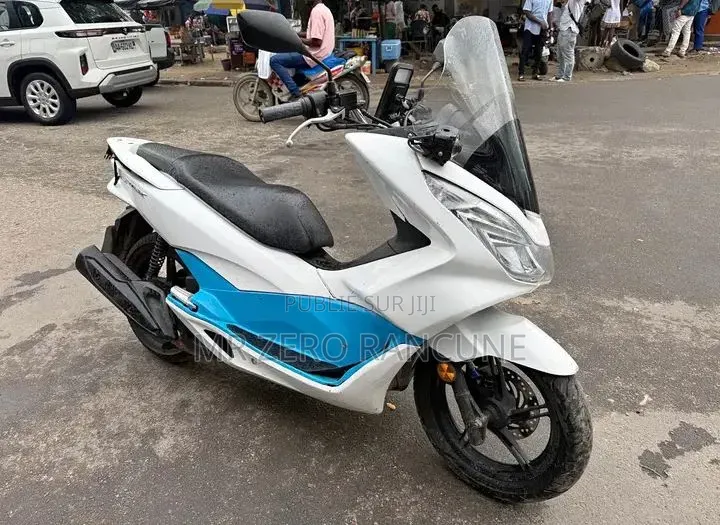 Nouveau Yamaha NMAX 155 2026 Blanc