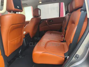 Nissan Patrol 2022 Gris