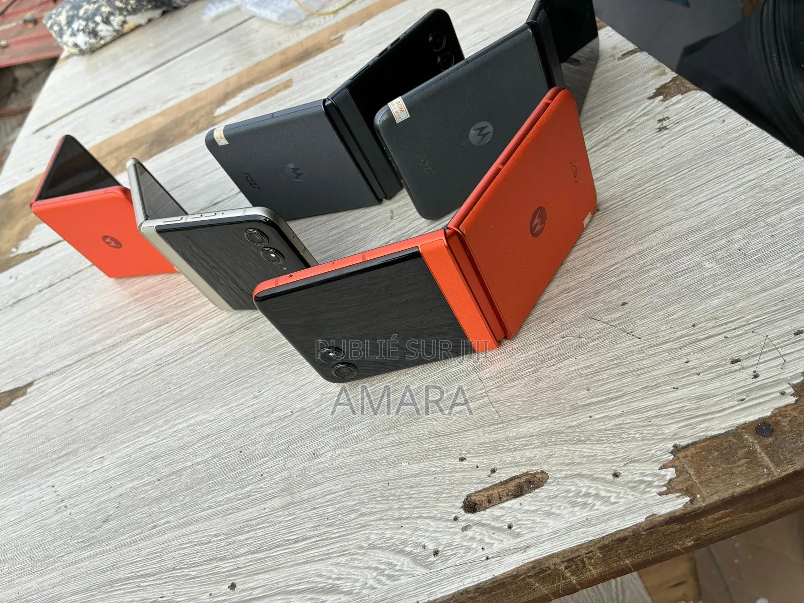 Nouveau Motorola Razr 50 256 GB Orange