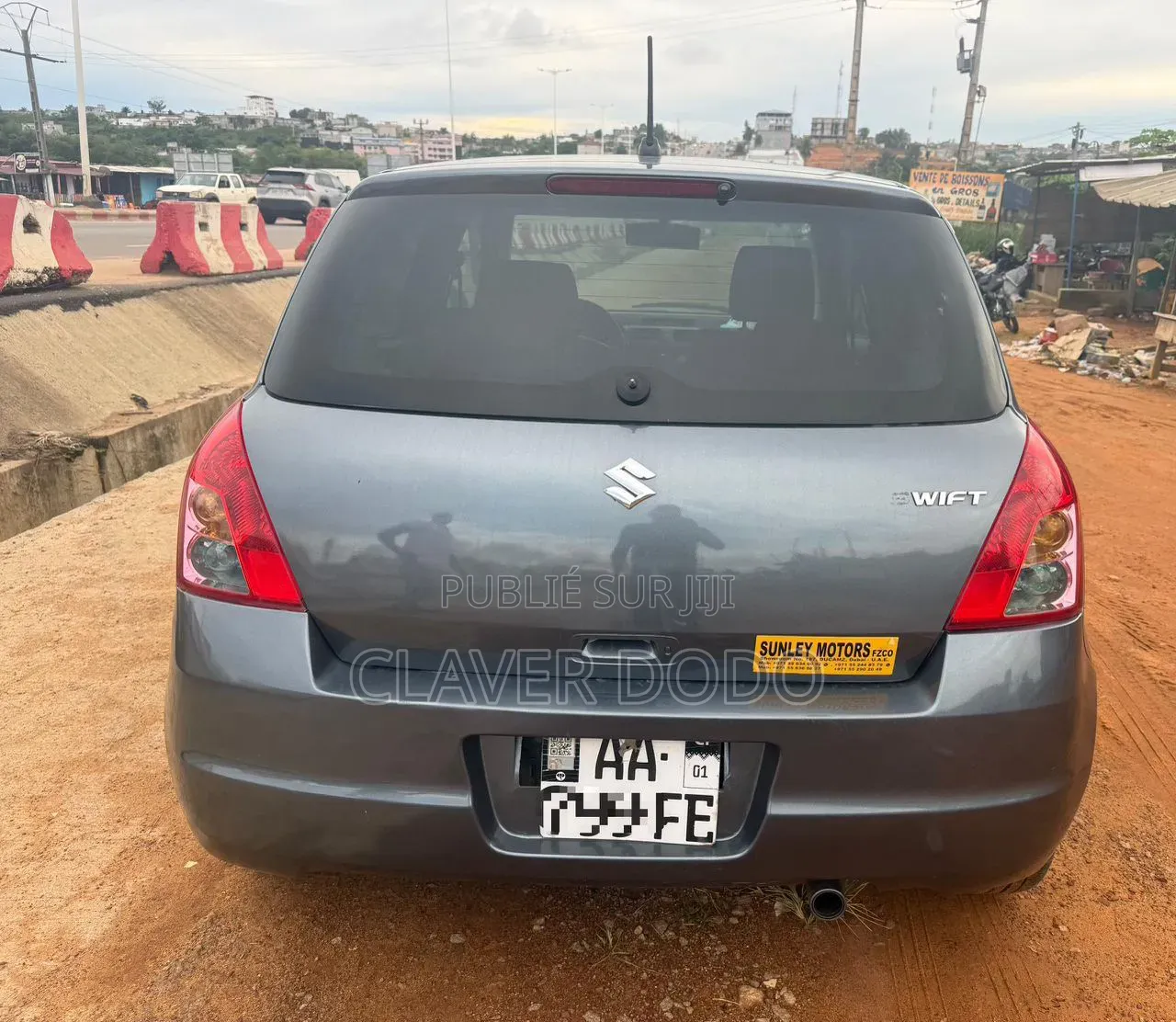 Suzuki Swift 2018 Gris
