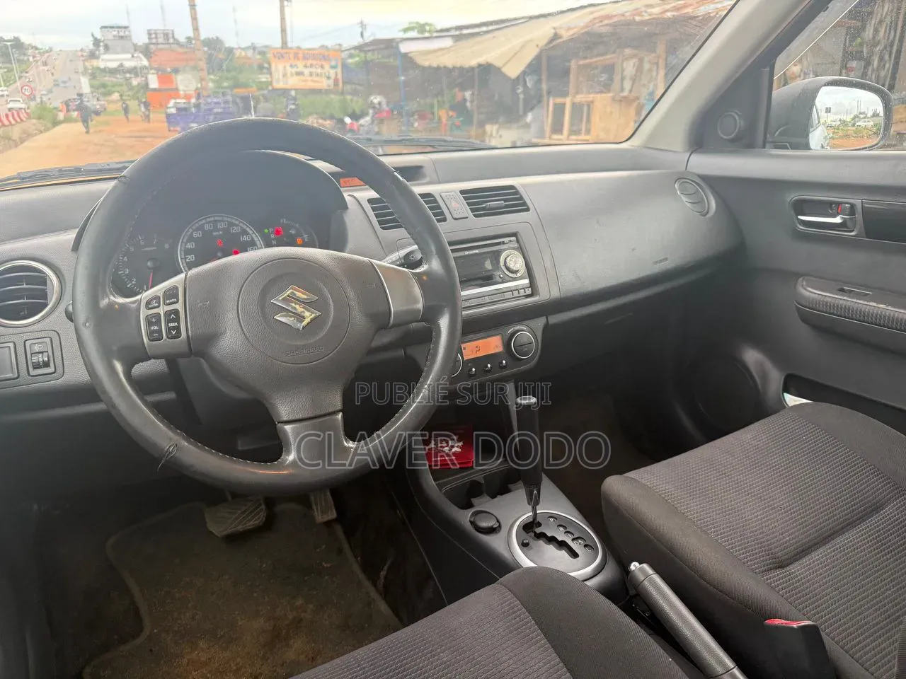 Suzuki Swift 2018 Gris