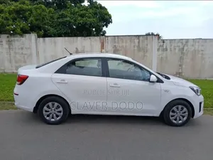 Kia Pegas 2023 Blanc