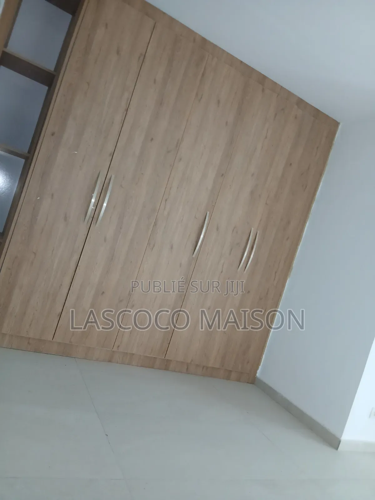 2chbre Appartement dans Lascoco Maison, Cocody à Louer