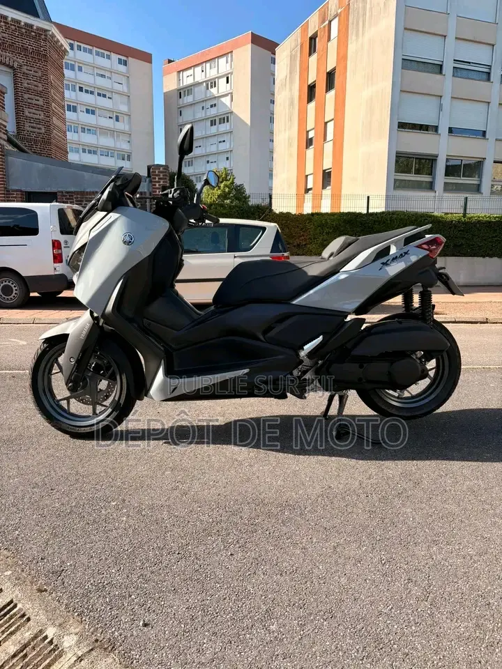 Nouveau Yamaha Autre 2026 Gris