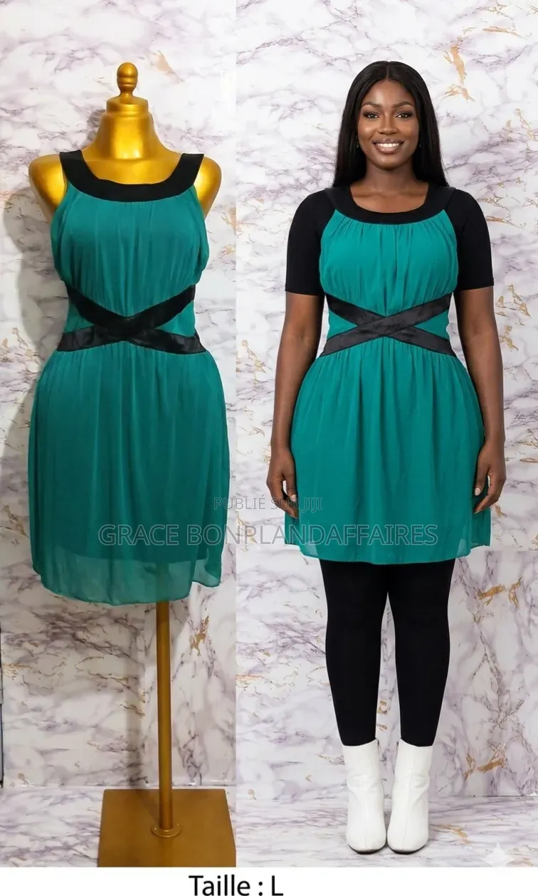 Robe Verte Élégante Pour Femme. Solde : 1500fcfa