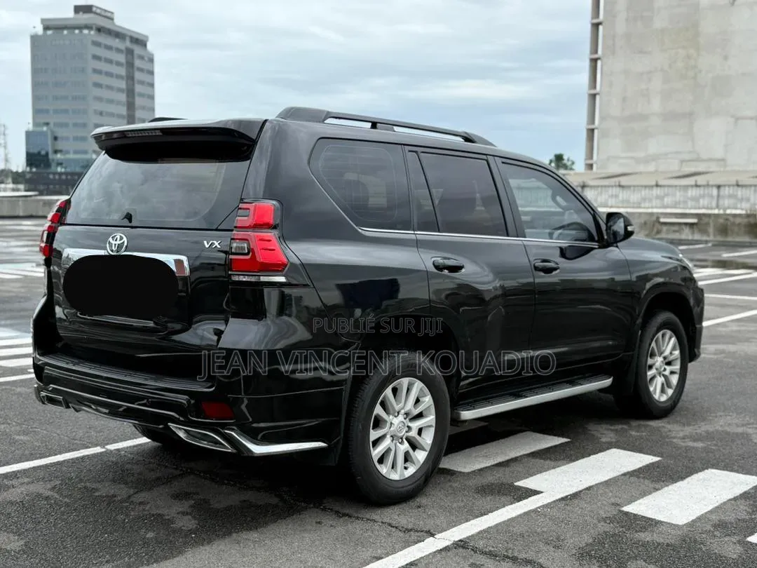 Toyota Land Cruiser 4.0 V6 EXR 2020 Noir Mat