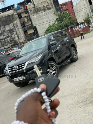 Toyota Fortuner 2.4 D AWD 2019 Noir Mat