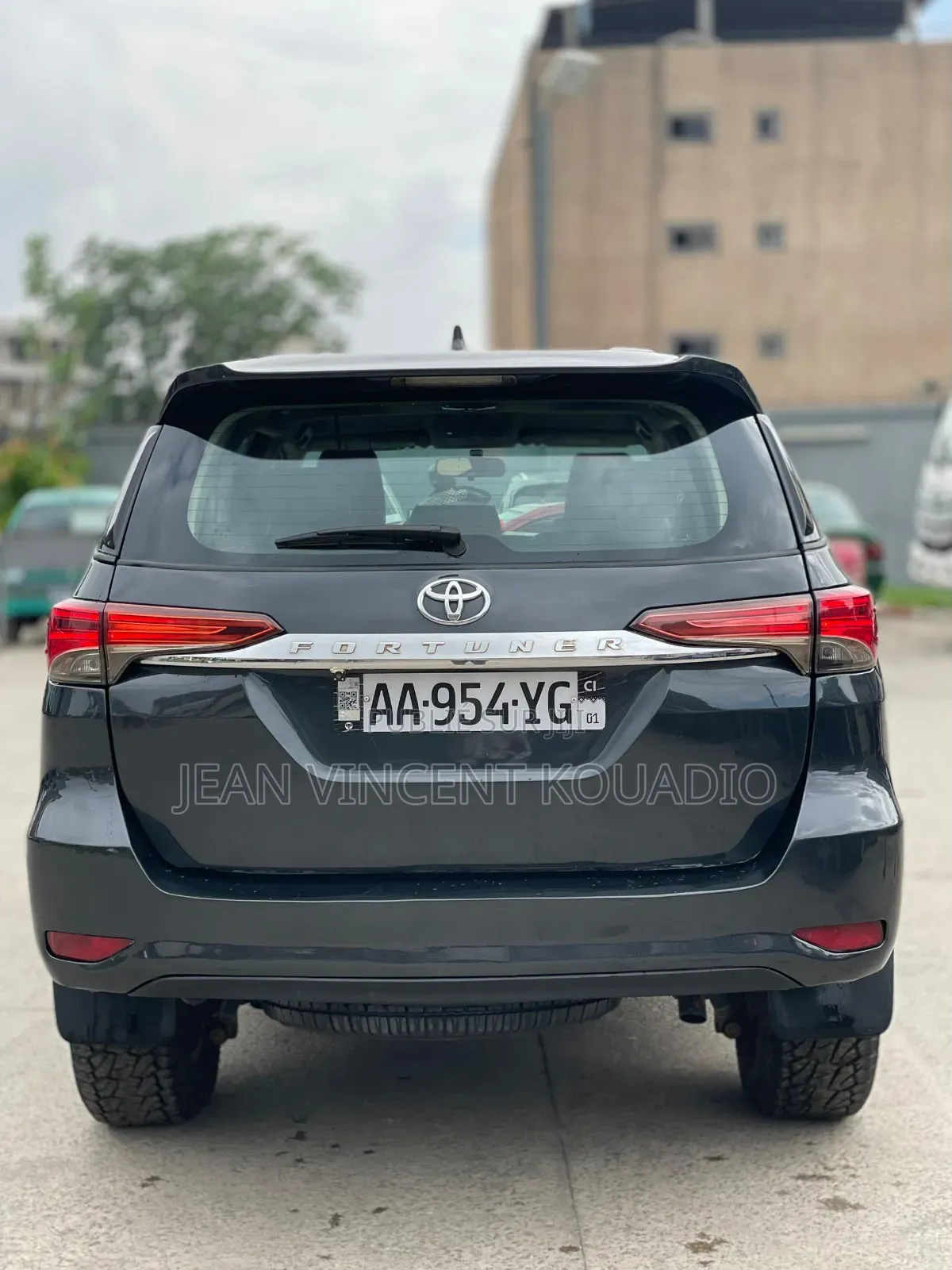 Toyota Fortuner 2.4 D AWD 2019 Noir Mat